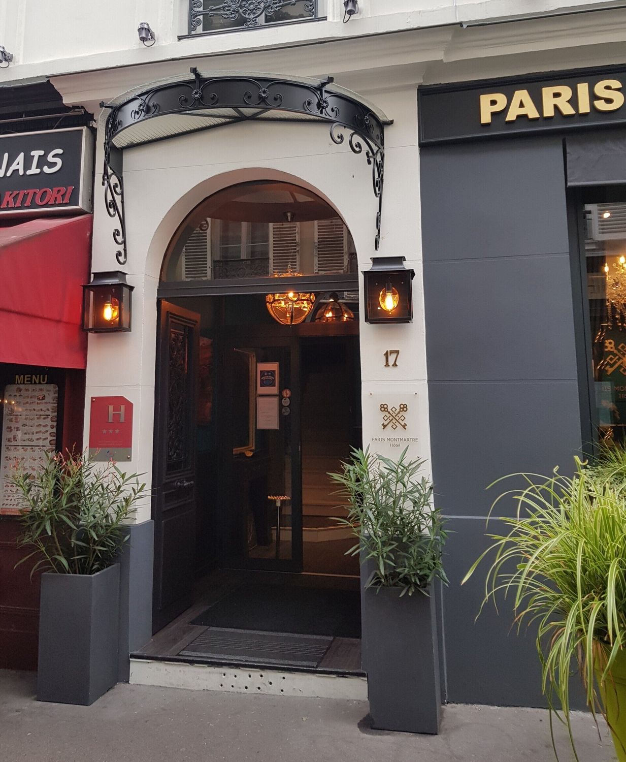 Marquise éventail avec ceinture en tôle Marquise éventail avec ceinture en tôle