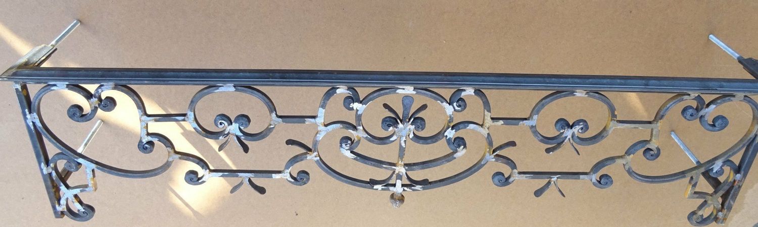 appui de fenêtre Vesoul en fer forgé plein appui de fenêtre Vesoul en fer forgé plein