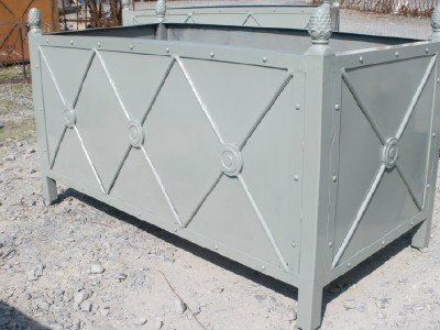 bac à citronnier rectangulaire sur mesure ,en fer et tôle bac à citronnier rectangulaire sur mesure ,en fer et tôle