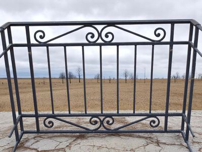 balcon Rochelle, tube et fer plein, vendu au mètre linéaire balcon Rochelle, tube et fer plein, vendu au mètre linéaire