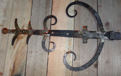 ferronnerie, pentures, pour portes, portails en bois