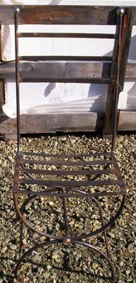 chaise simple pour poser un coussin et dossier chaise simple pour poser un coussin et dossier