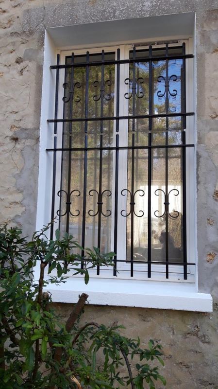 grille de défense fabriquée sur mesure grille de défense fabriquée sur mesure