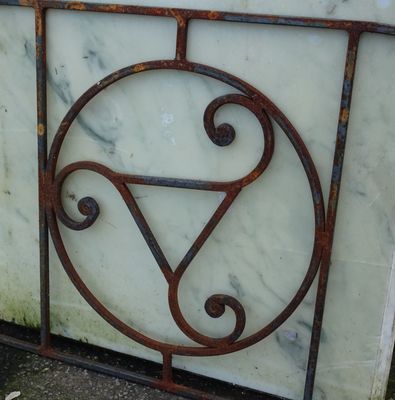 grille de défense , fenêtre en bretagne,45 x45 cm