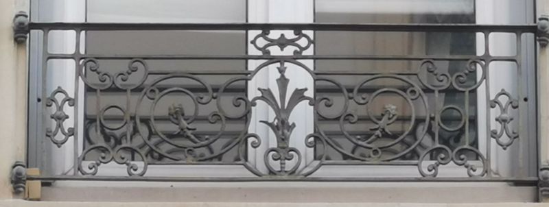 reproduction d'un garde corps en fonte ,a langlaise reproduction d'un garde corps en fonte ,a langlaise