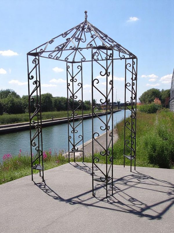 tonnelle en fer plein de 10 mm sur mesure,4 ouvertures tonnelle en fer plein de 10 mm sur mesure,4 ouvertures