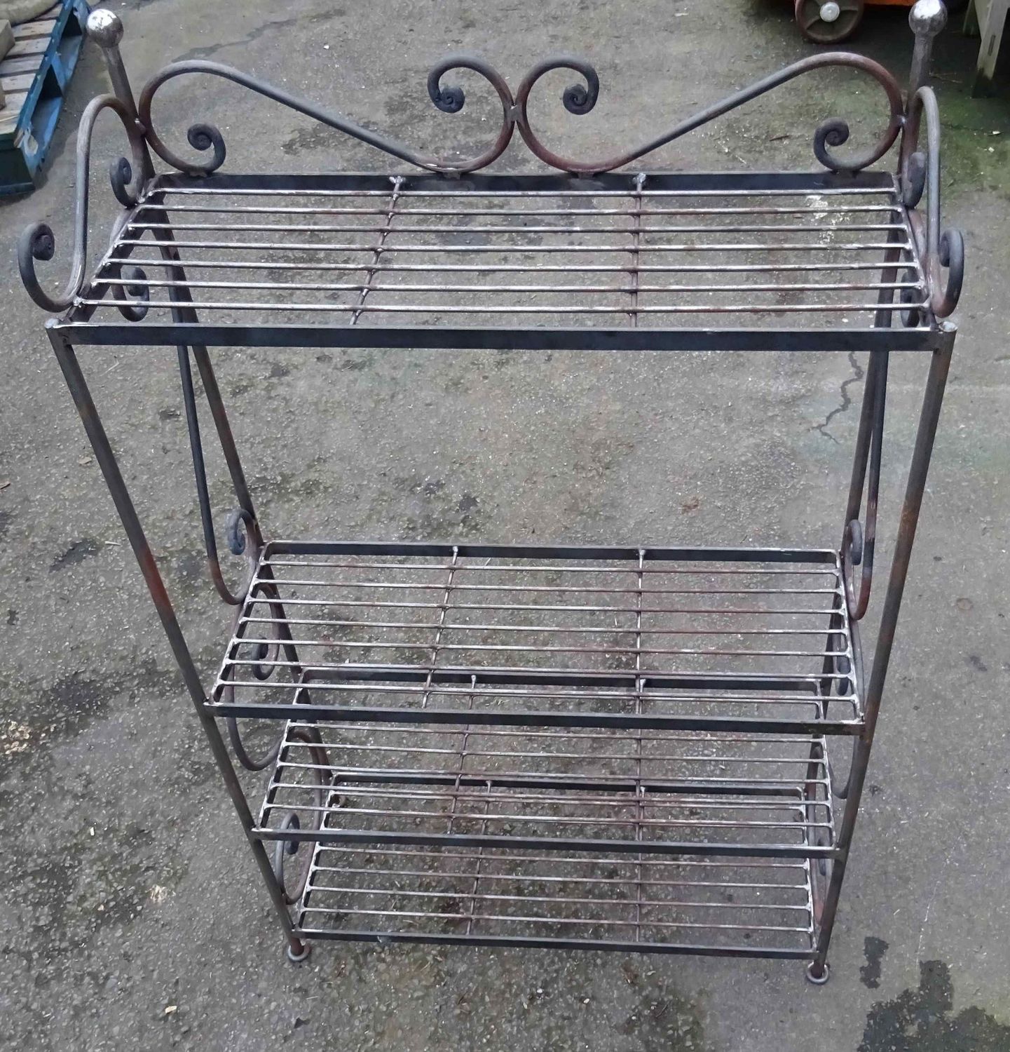 étagères en fer fabriquées pour différents clients, clientes étagères en fer fabriquées pour différents clients, clientes