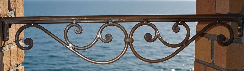 Appui de fenêtre Appui de fenêtre "volute double" en fer forgé