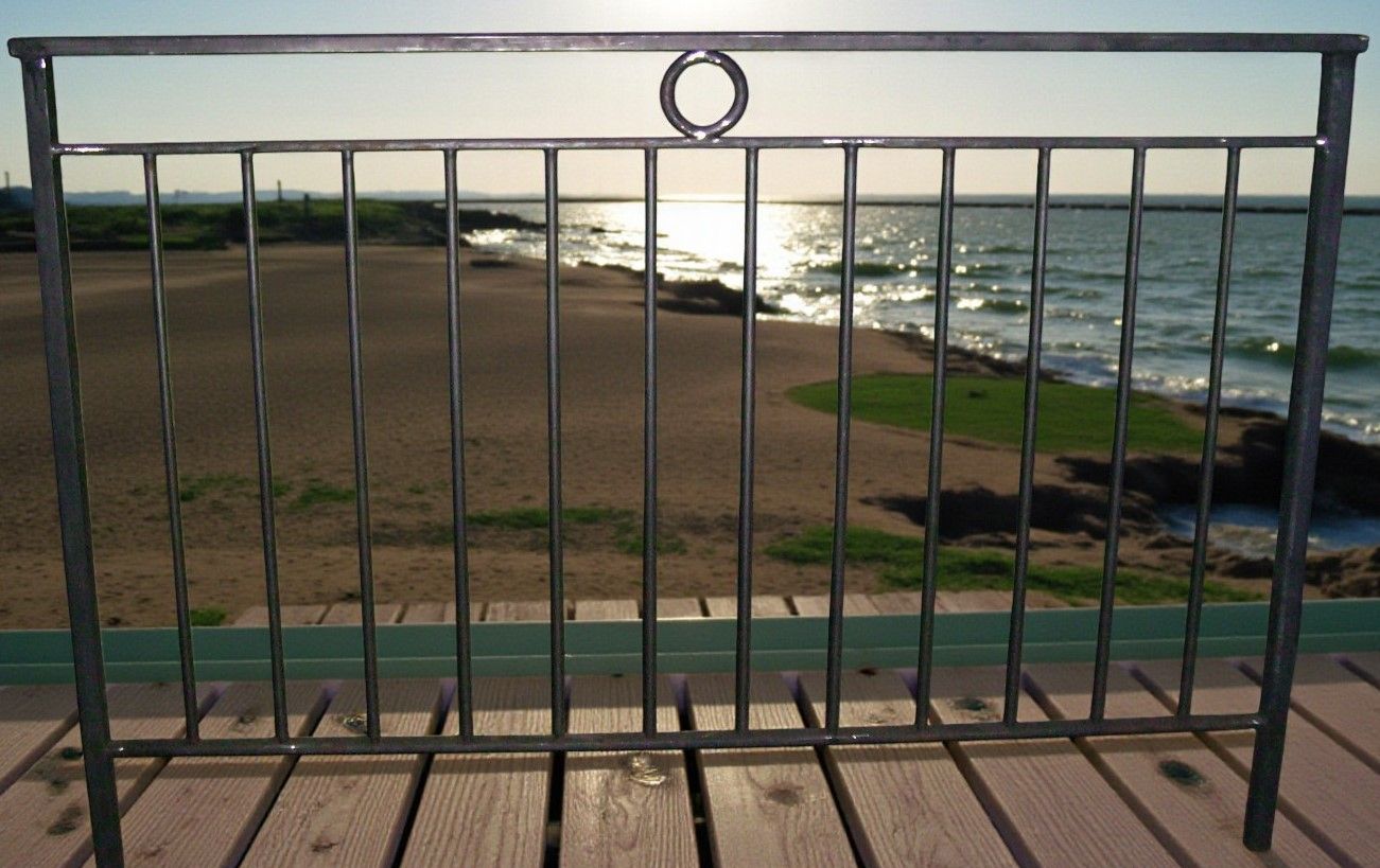 balcon en tube de 10x10 m ,main courante de 4 cm