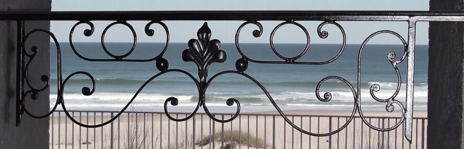 appui de fenêtre Alençon en fer plein et feuille en tôle