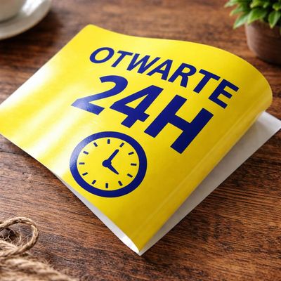 Naklejki z nadrukiem od strony kleju – druk od wewnątrz na szybę