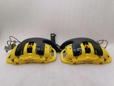 Ferrari 812 Superfast F152M Front Brake Caliper 322140 Front Brake Caliper Set