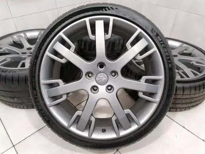 Maserati Granturismo M145 Alloy Wheel Set 241984 Alloy Wheel Set 10.5J 8.5J R20