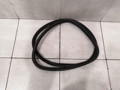 Porsche Macan 95b Rear Right Door Seal 95B833721 Door Seals Rear Re