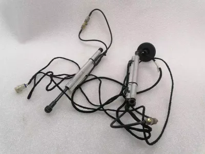 Aston Martin DB9 Volante Rear Lid Hydraulic Cyl Set