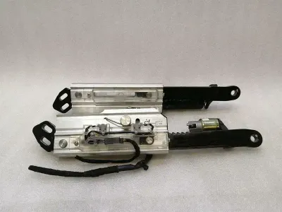 Mercedes SL R230 Roll Bar Support A2308600135 Roll Bar Overroll Protection Support