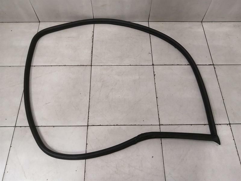 Porsche 911 997 Left Door Seal 99753707505 Door Seals Left
