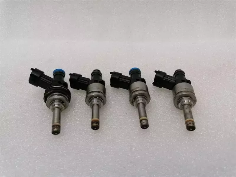 4 x Porsche 911 997 Injector 9A160522000 Fuel Injector MK2 997.2
