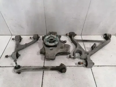 Aston Martin Vantage V12 S Left Rear Hub V12S Wheel Bearing Housing Rear Left