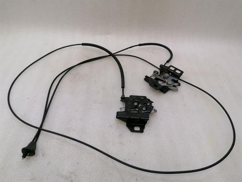 Chevrolet Corvette C6 Bonnet Lock 15910867 Hood Lock Set