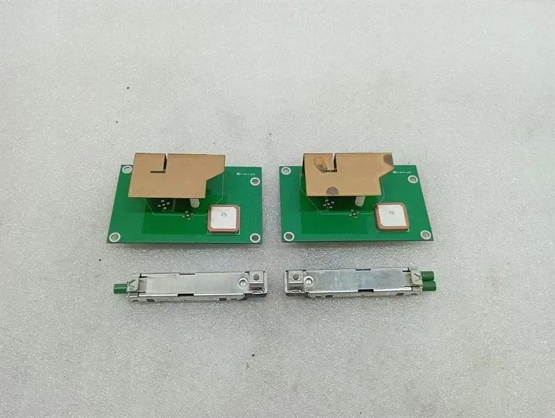 Bentley Continental GTC 18-24 3S 3SD Aerial / Antenna 3SA035534 Antenna