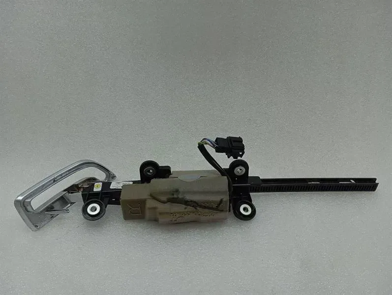 BENTLEY CONTINENTAL GT 18-24 3S 3SD 3SD857760A BELT FEEDER RIGHT