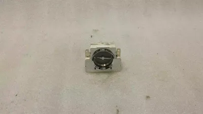 Aston Martin DB9 Volante Time Clocks 4G43-15000-AD CLOCK Analog