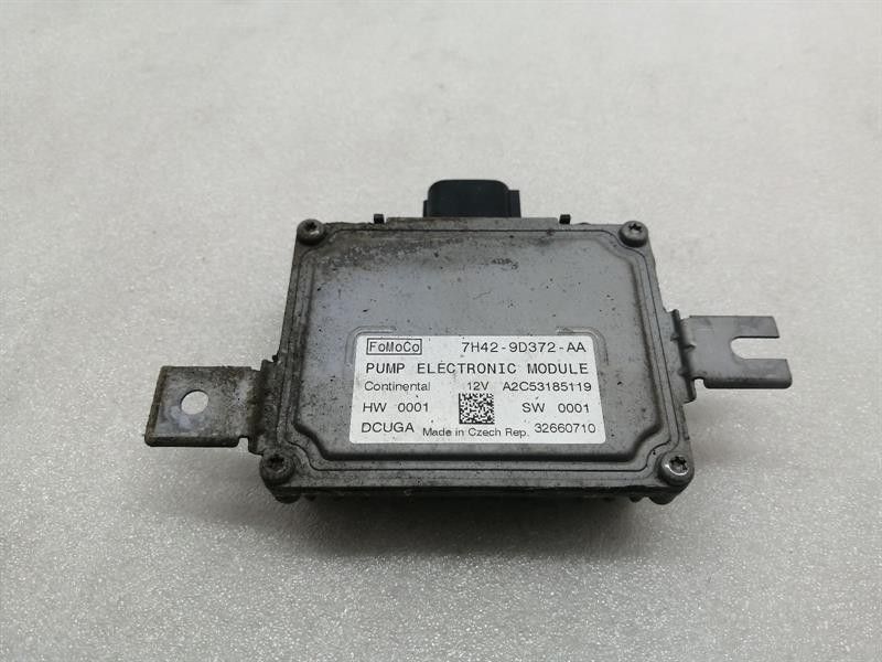 Aston Martin Vantage Fuel Pump Module 7H42-9D372-AA Fuel Pump Control Unit