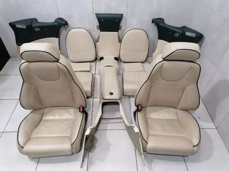 ASTON MARTIN DB7 VANTAGE STEERING WHEEL RECARO SPORT SEATS 74-121182-AAW seats BEIGE