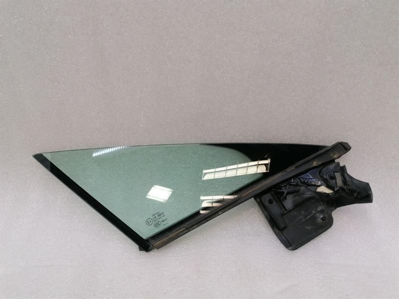 ASTON MARTIN VANTAGE V12 Right Front 1/4 Glass 6G33-C21410-CA Door Window 1⁄4 Front