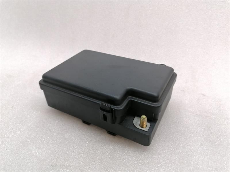 ASTON MARTIN DB7 VANTAGE Fuse Box 37-120603-AH Fuse Box