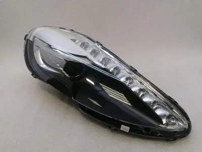 Aston Martin Vanquish AM310 Right Headlight CD33-13W029-AA RHD Headlamp