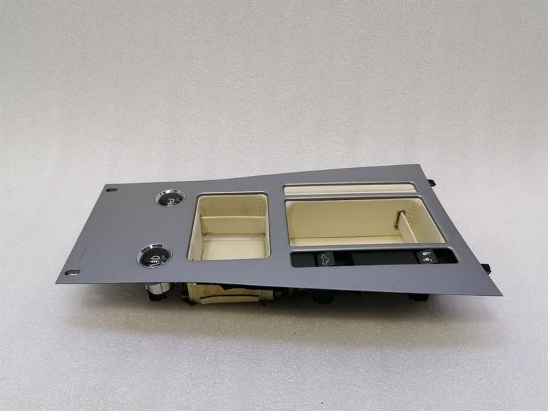 Aston Martin DB9 Volante Centre Veneer CG43-045A66-AC Strip Cover