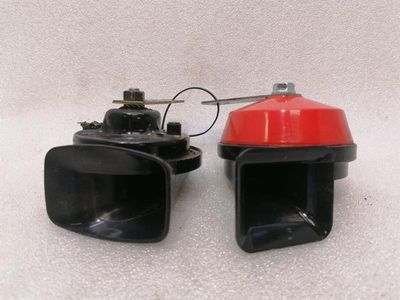 ASTON MARTIN DB7 VANTAGE Horn Set 37-122428-AA Horn Fanfare Set