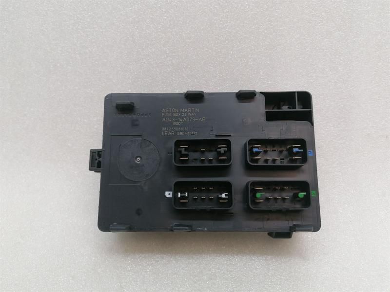 ASTON MARTIN RAPID S Fuse Box AD43-14A073-AB Fuse Box