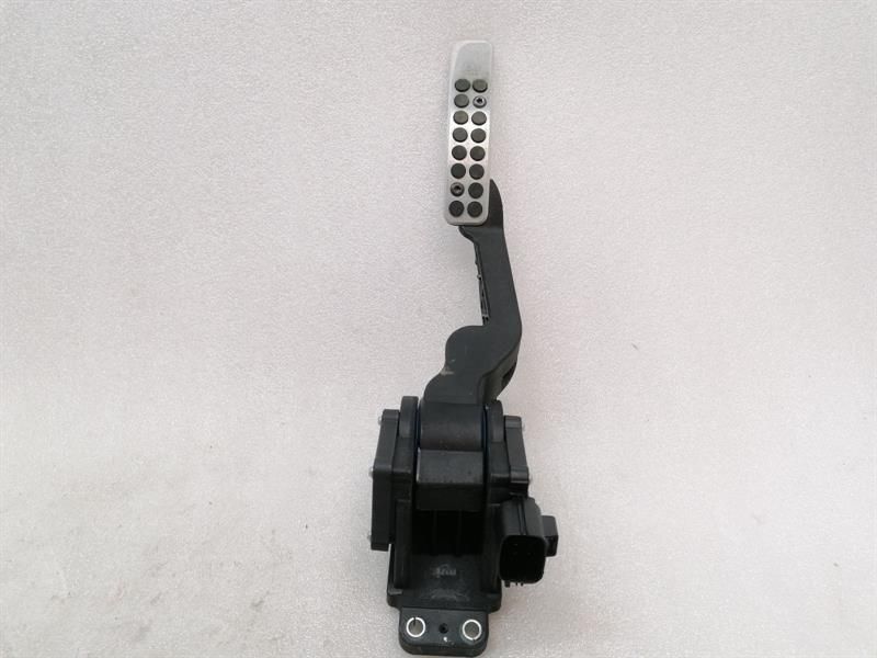 ASTON MARTIN FAST S Gas Pedal (Electrical) FD43-9F836-AA Accelerator Pedal