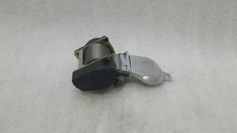 Mercedes SL R230 rear seat belt A2308600486 seat belt belt rear re