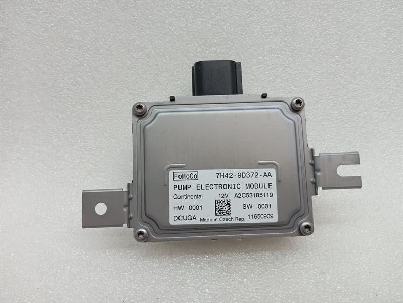 Aston Martin Virage fuel pump module 7H42-9D372-AA controller