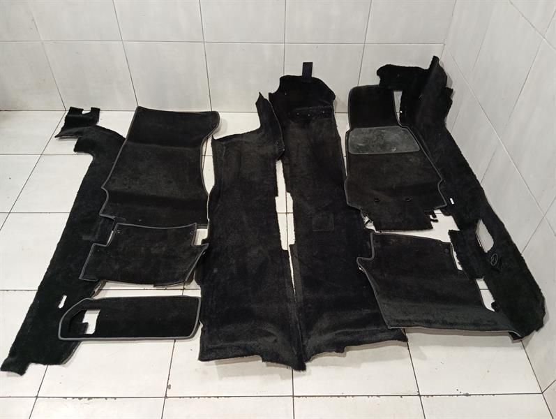 ASTON MARTIN CURVE MK2 2011-2012 RHD FLOOR 4G43-13057-AAW CARPETS RIGHT HANDLEBARS