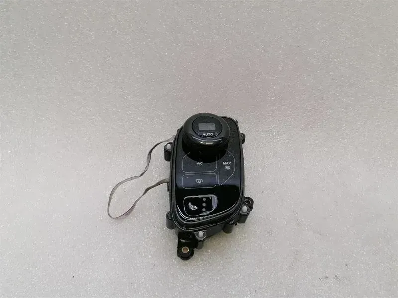 Aston Martin Rapide AMR Climate Control CD33-18C612-JD Seat Heater Switch
