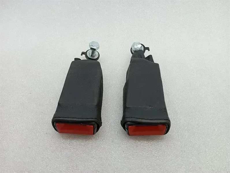 Aston Martin Virage MK2 2011-2012 belt buckle rear belt buckle leather leather