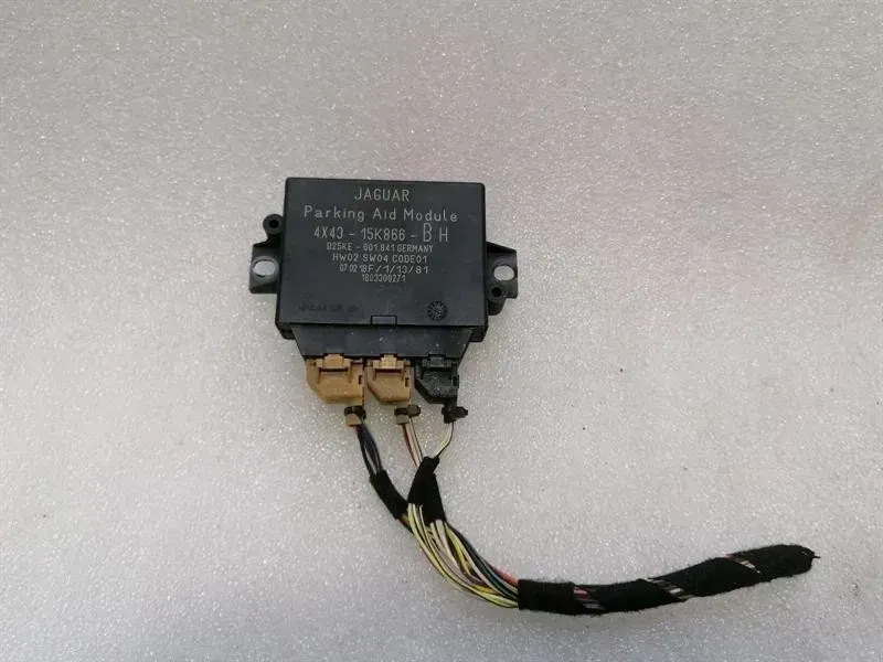 Aston Martin Rapid AMR Parking Aid Module 4X43-15K866-BH Parking Aid Control Unit