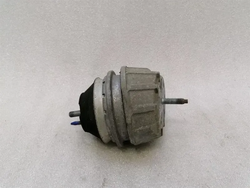 Aston Martin Rapide AMR Gearbox Mount FD43-6068-AA Gearbox Mount