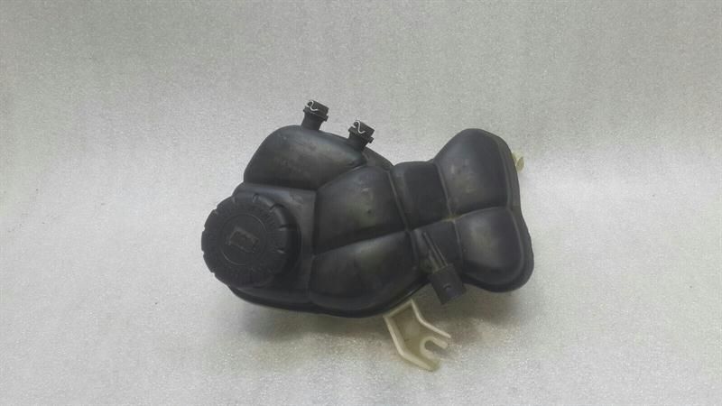 Mercedes S W221 Expansion Tank A2215000349 Expansion Tank Coolant M275 V12