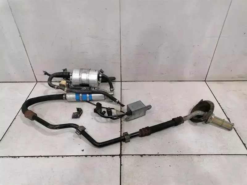 MAYBACH 57 W240 Fuel Pump Electric A2405450332 Fuel Pump