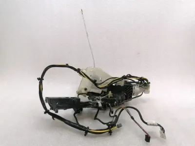 MAYBACH 57 W240 front right door lock A2407200835 door lock Vo right KEYLESS