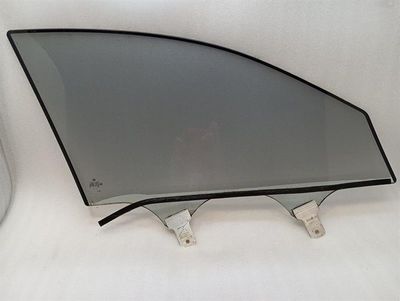 Maybach 62 V240 left front door glass A2407200118 door window front left