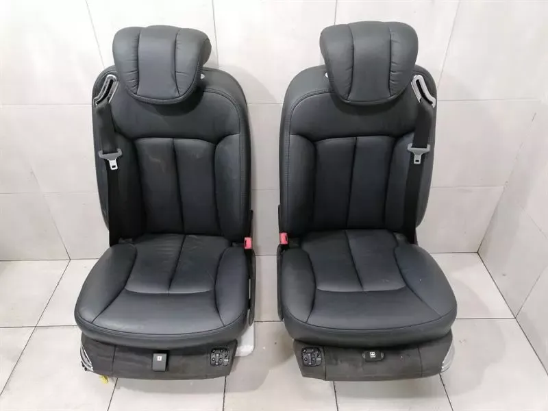 Maybach 62 V240 seat set Maybach 62 seats 57 leather black TV monitors W240
