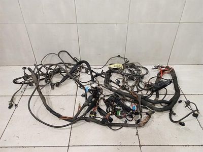 Maybach 62 V240 Wiring Loom A2405402507 RHD RIGHT HAND DRIVE Engine Compartment