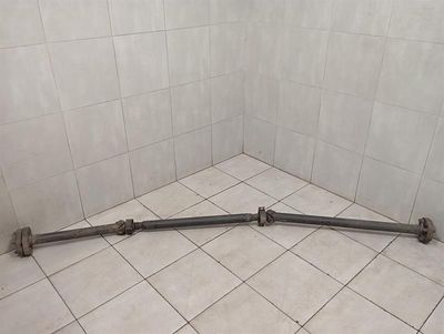 Maybach 62 V240 Propshaft A2404101106 Propshaft
